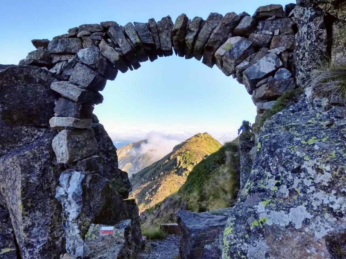 شقة Le Nopal Bleu Tarascon-sur-Ariège المظهر الخارجي الصورة